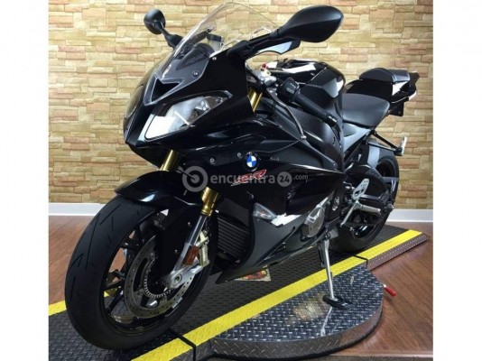 2014 BMW S1000RR in like new condition